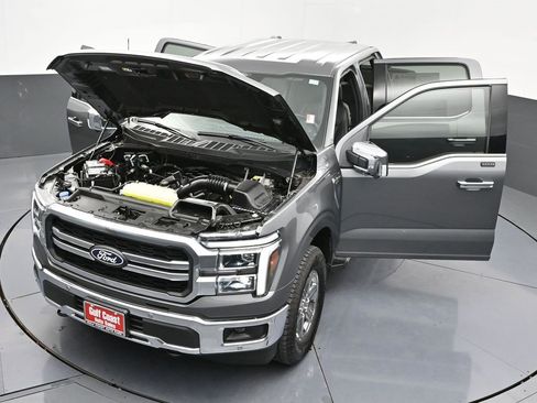 Used 2025 Ford F150 Lariat w/ FX4 Off-Road Package image 51