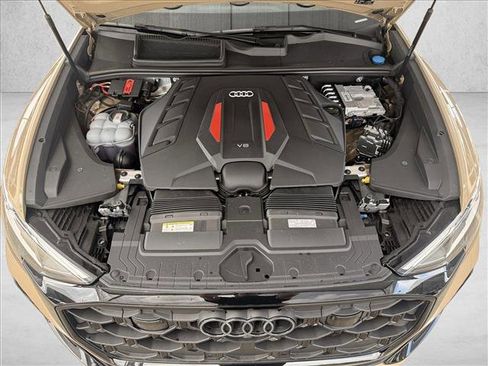 Used 2025 Audi SQ8 Premium Plus w/ Executive Package AWD/4WD image 11