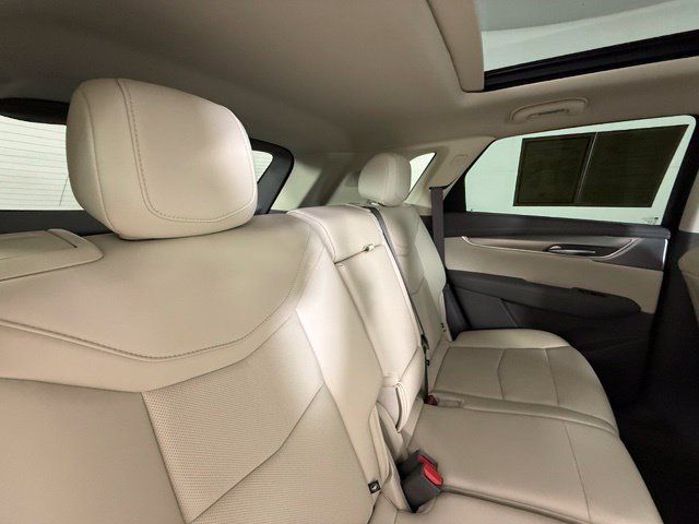 Used 2024 Cadillac XT5 Premium Luxury FWD image 29