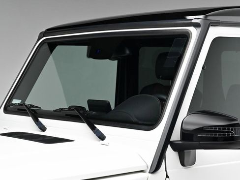 Used 2017 Mercedes-Benz G 550 image 6