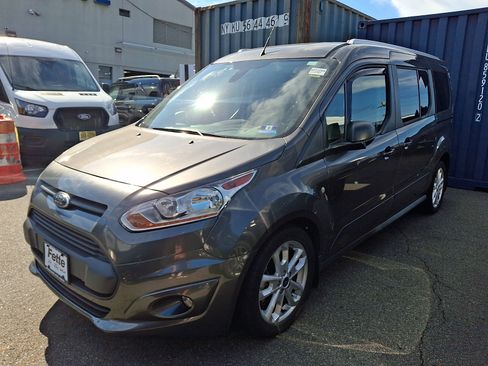 Used 2017 Ford Transit Connect XLT FWD image 2