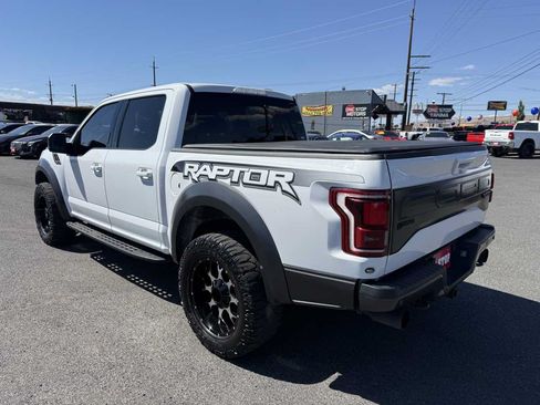 Used 2018 Ford F150 Raptor w/ Equipment Group 802A Luxury AWD/4WD image 6