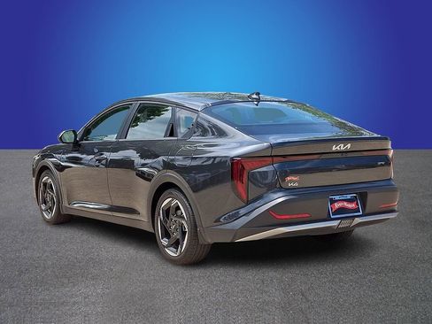 Used 2025 Kia K4 EX FWD image 6