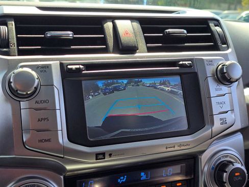 Used 2018 Toyota 4Runner Limited AWD/4WD image 30