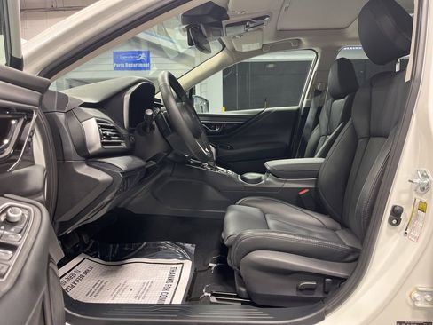 Used 2025 Subaru Legacy Limited image 12