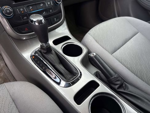 Used 2015 Chevrolet Malibu LS w/ Protection Package image 25