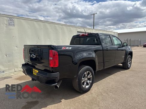 Used 2016 Chevrolet Colorado Z71 AWD/4WD image 3
