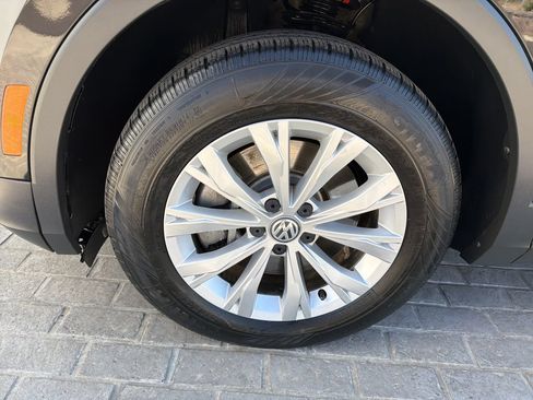 Certified 2020 Volkswagen Tiguan S AWD/4WD image 27