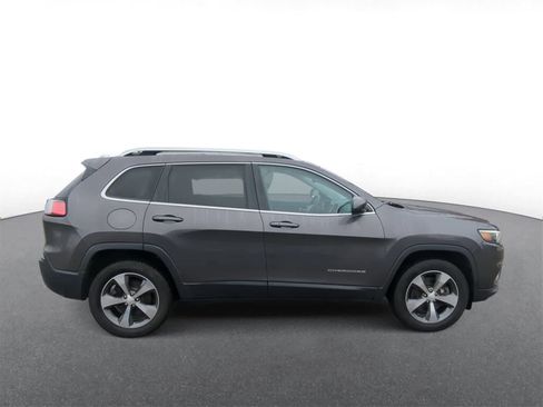 Certified 2019 Jeep Cherokee Limited w/ Luxury Group image 9
