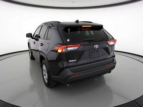 Used 2024 Toyota RAV4 XLE image 4