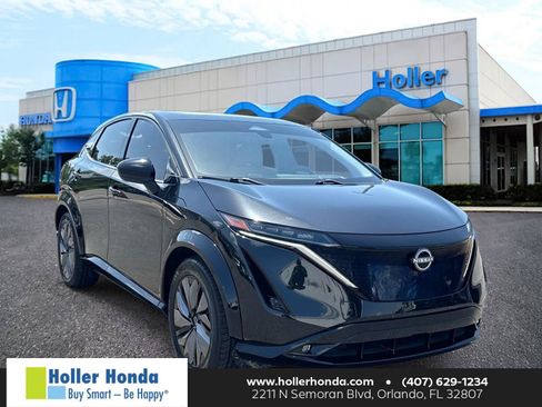Used 2023 Nissan Ariya AWD image 1