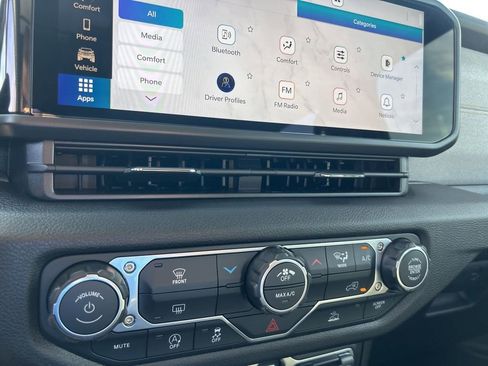 New 2026 Jeep Wrangler Sport image 40