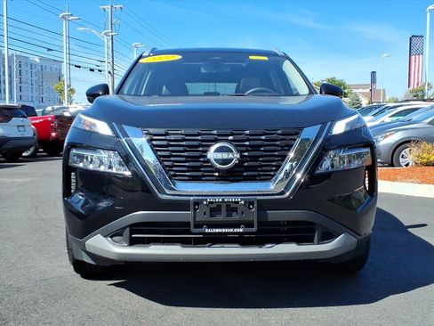 Used 2022 Nissan Rogue SV w/ SV Premium Package image 13