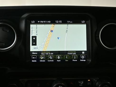 Used 2022 Jeep Wrangler Unlimited Sahara w/ Cold Weather Group AWD/4WD image 29