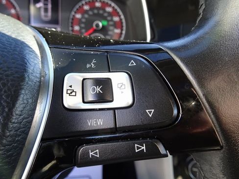 Used 2019 Volkswagen Jetta SE image 26