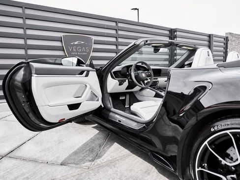 Used 2024 Porsche 911 Turbo S AWD/4WD image 28