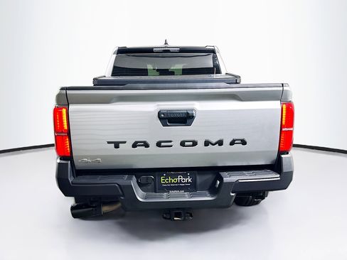 Used 2024 Toyota Tacoma SR image 7