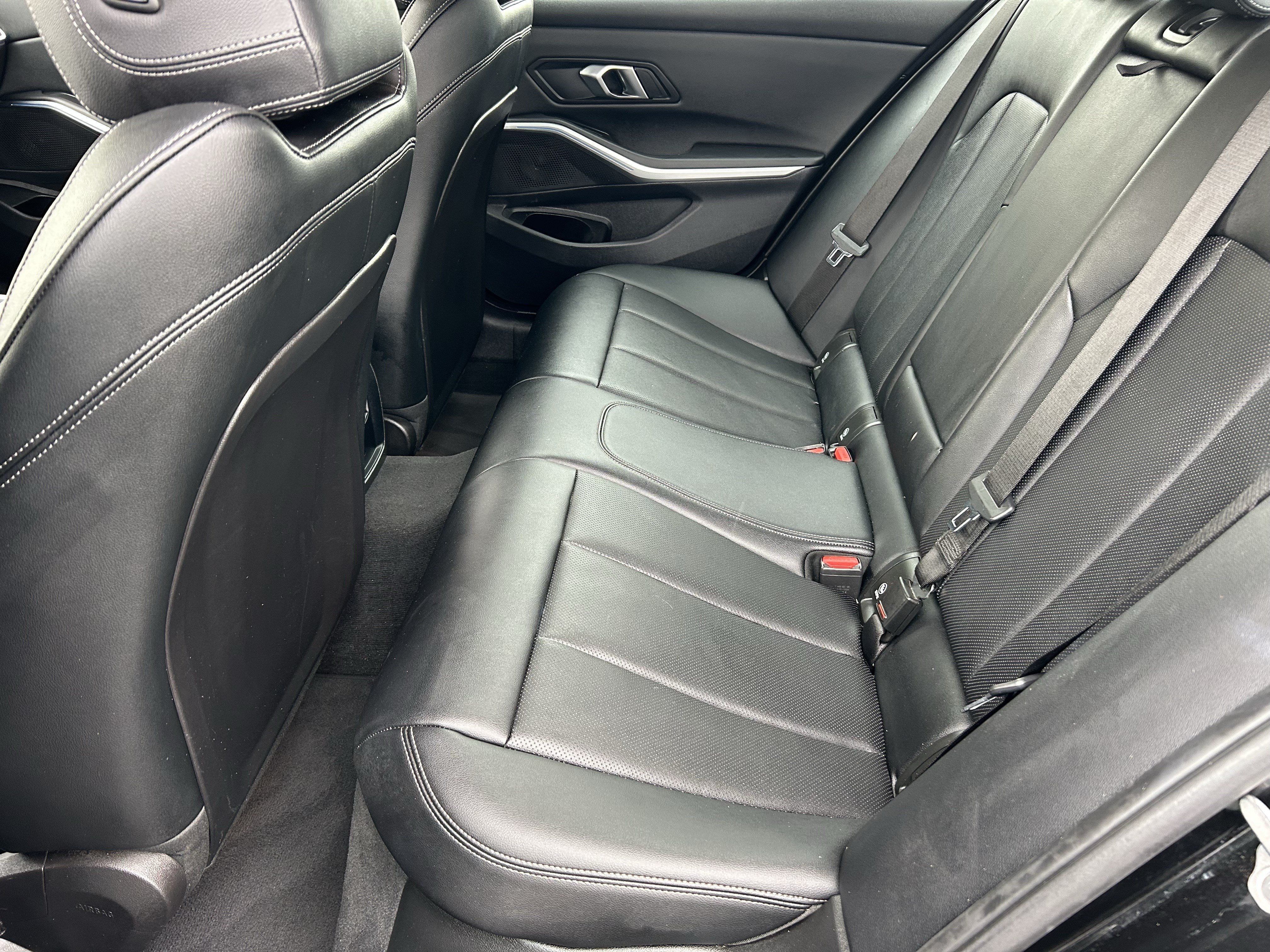 Used 2024 BMW 330i Sedan RWD image 15