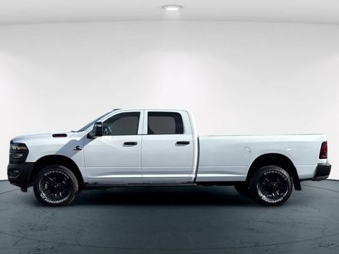 New 2026 RAM 3500 Tradesman image 9