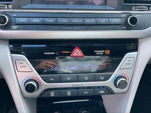 Used 2018 Hyundai Elantra Value Edition image 33