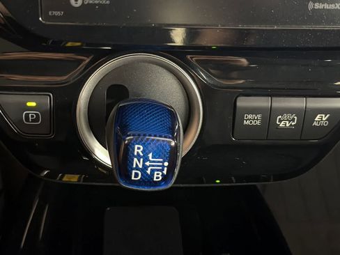 Used 2021 Toyota Prius Prime XLE FWD image 22