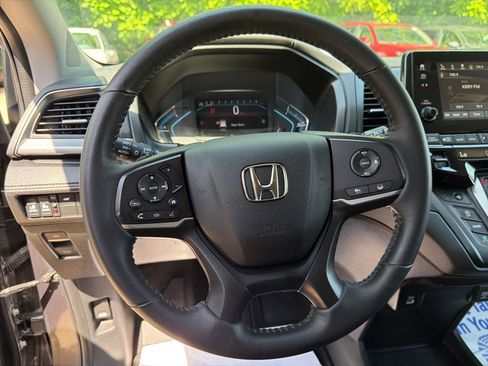 Used 2023 Honda Odyssey EX-L image 25