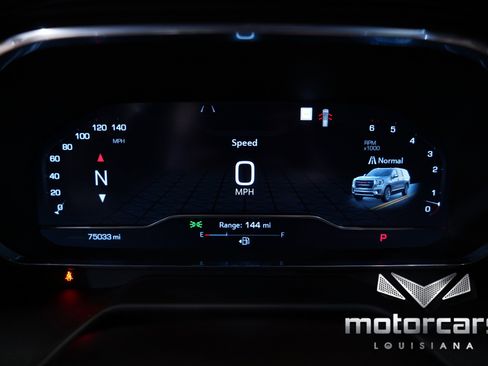 Used 2022 GMC Yukon XL SLT w/ SLT Luxury Package image 29