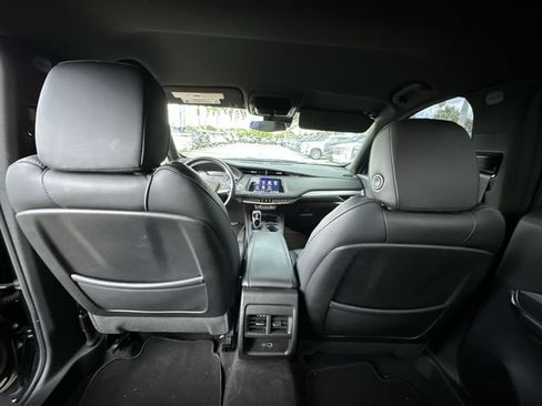 Certified 2023 Cadillac XT4 Premium Luxury FWD image 30