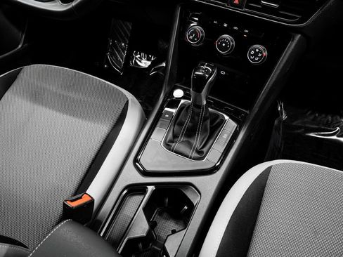 Used 2024 Volkswagen Taos S image 26