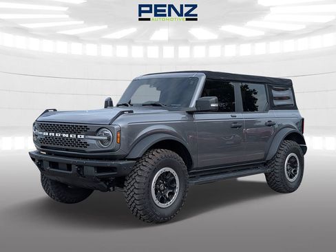 Used 2021 Ford Bronco Badlands AWD/4WD image 3