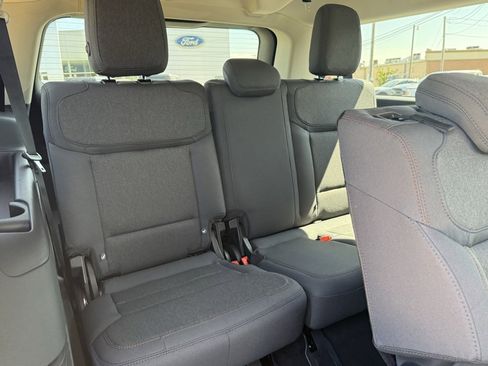New 2025 Ford Expedition Max Active image 45