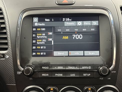 Used 2018 Kia Forte S FWD image 12