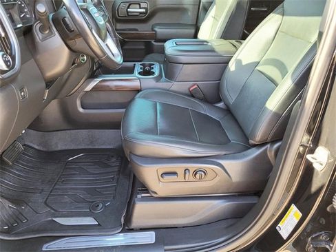 Used 2022 GMC Sierra 1500 SLT image 16