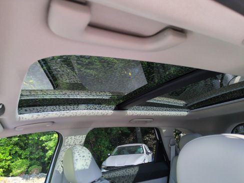 Used 2023 Kia Sorento S w/ Panoramic Sunroof Package FWD image 32