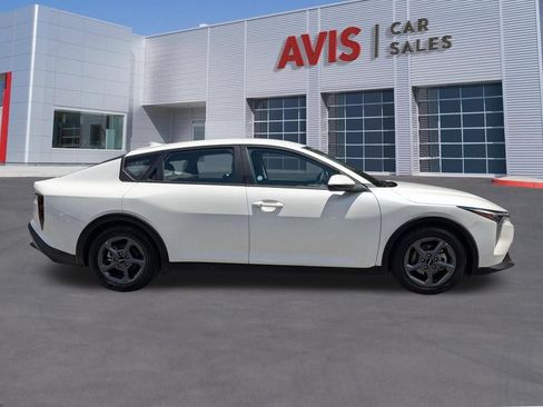 Used 2025 Kia K4 FWD image 7