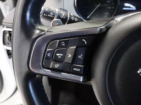 Used 2020 Jaguar F-PACE S image 16