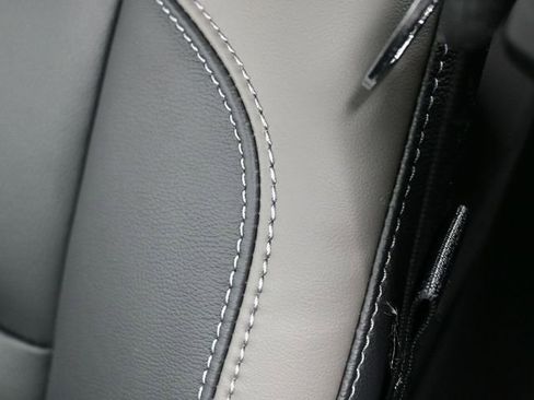 New 2025 Ford Bronco Outer Banks image 14