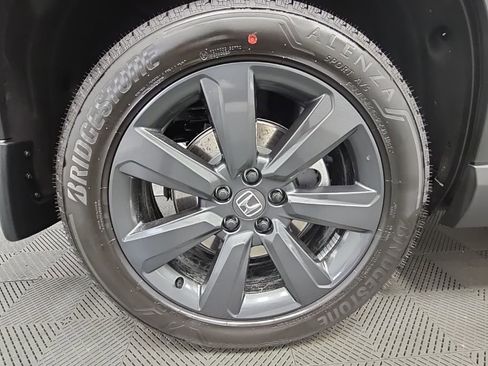 New 2026 Honda Pilot Sport image 50