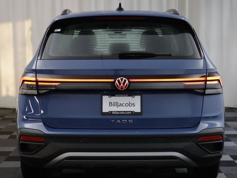 New 2026 Volkswagen Taos S image 14
