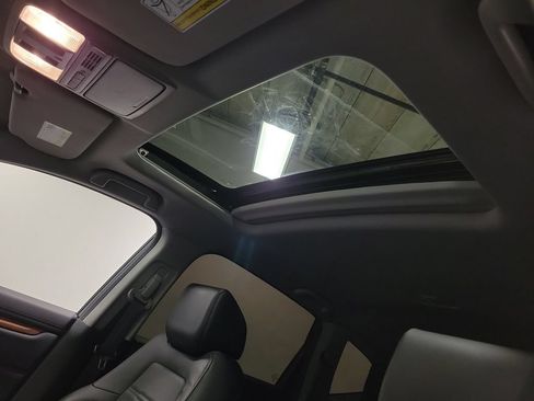 Used 2022 Honda CR-V EX-L image 14