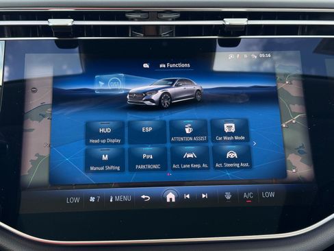 Used 2026 Mercedes-Benz E 350 Sedan image 33