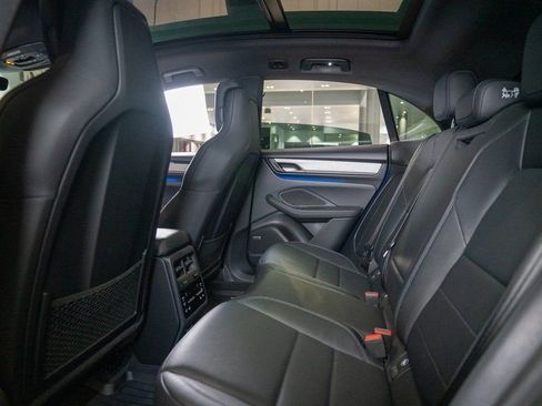 Used 2024 Porsche Macan 4 Electric AWD/4WD image 32