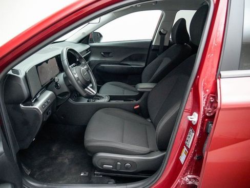 Used 2024 Hyundai Kona SEL image 23