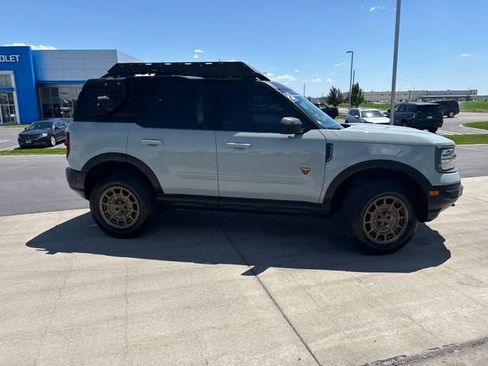 Used 2021 Ford Bronco Sport Badlands w/ Badlands Package AWD/4WD image 2