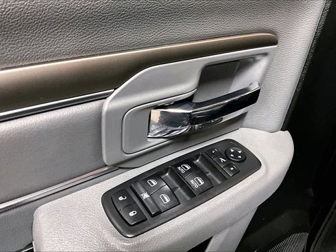 Used 2018 RAM 1500 Big Horn image 30