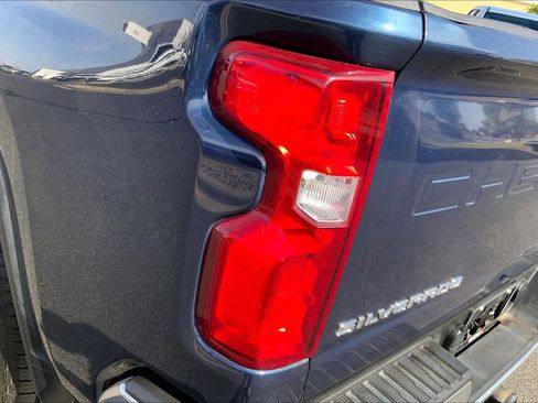 Used 2023 Chevrolet Silverado 2500 LTZ w/ Z71 Off-Road Package image 29