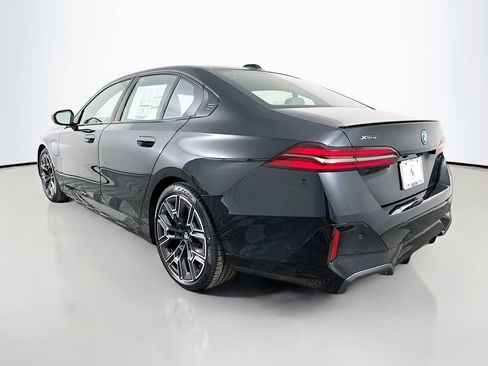 New 2027 BMW 550e xDrive AWD/4WD image 7