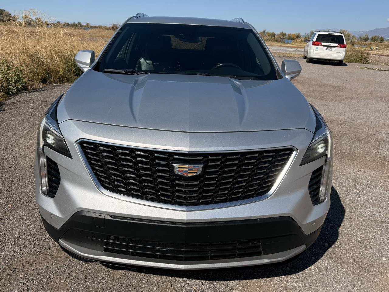 Used 2020 Cadillac XT4 Premium Luxury AWD/4WD image 2