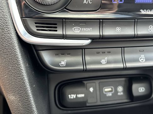 Used 2019 Hyundai Santa Fe FWD image 31