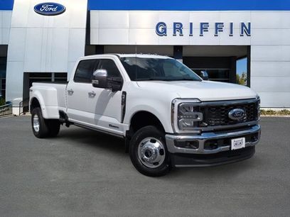 New 2026 Ford F350 Lariat w/ Lariat Ultimate Package